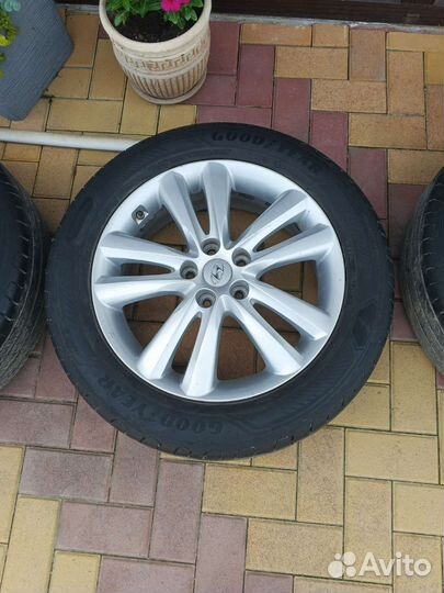 Литые диски с резиной 225/55 r18