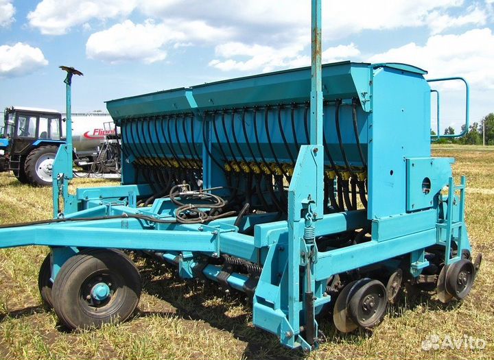 Сеялка Подшипникмаш АП-421А, 2013