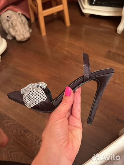 Босоножки женские 37 размер