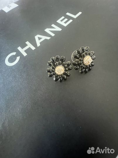 Серьги Chanel