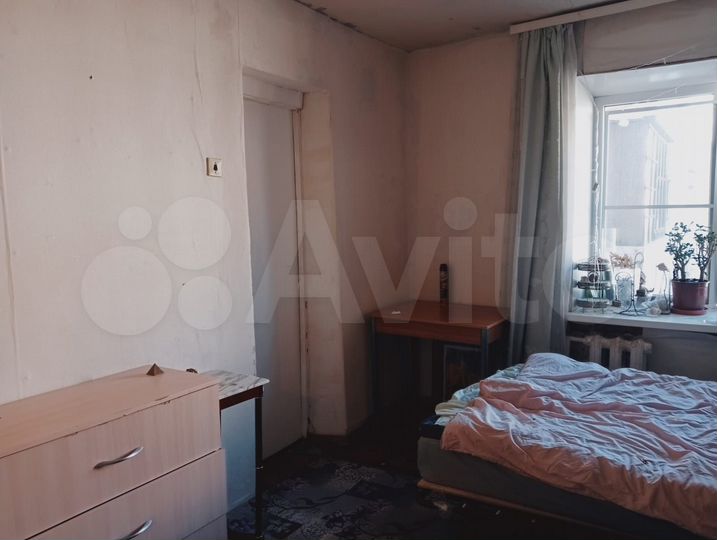 Комната 14 м² в 3-к., 4/5 эт.