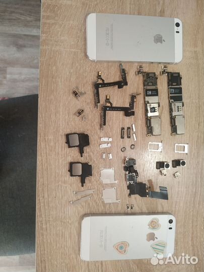 iPhone 5S, 64 ГБ