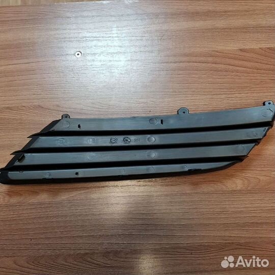 Заглушка птф правая Opel Astra H дорестайл