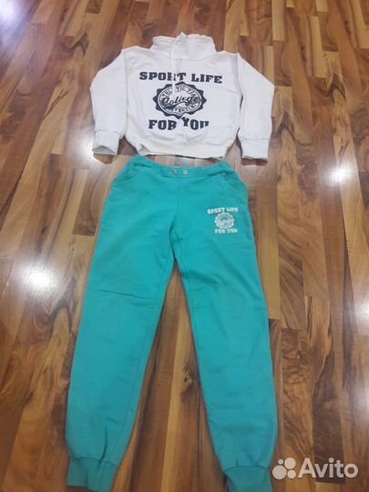 Спортивный костюм