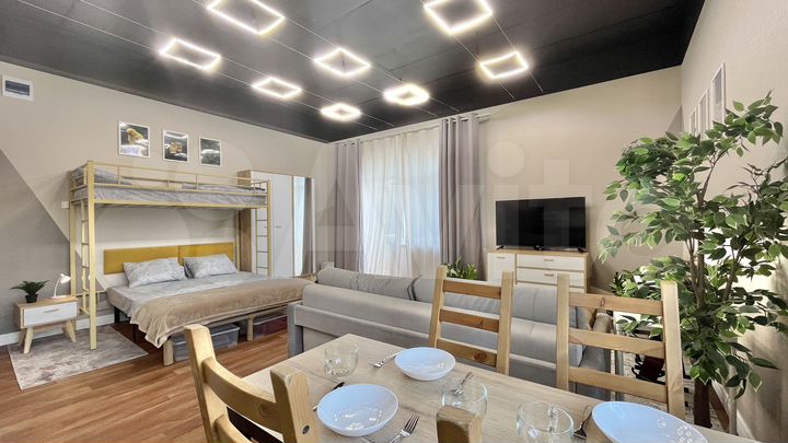 Квартира-студия, 40 м², 1/8 эт.