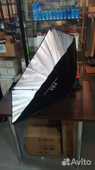 Быстрораскладной софтбокс 50x70см с патроном E27