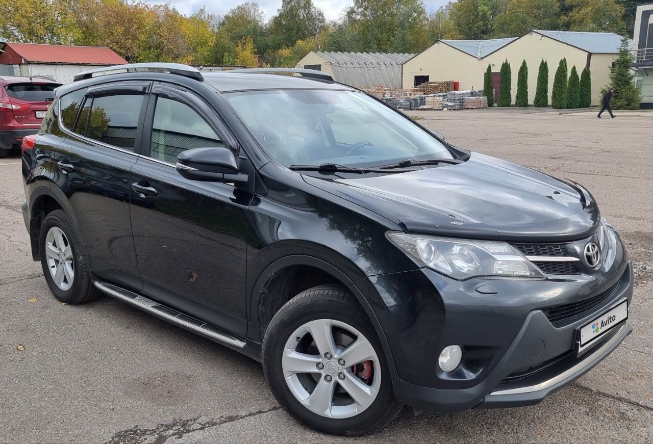 Toyota RAV4: фото владельца
