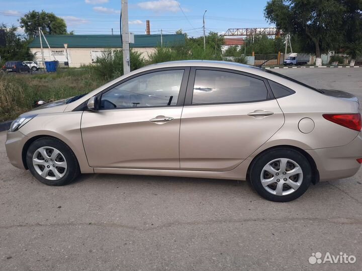 Hyundai Solaris 1.6 AT, 2012, 148 000 км