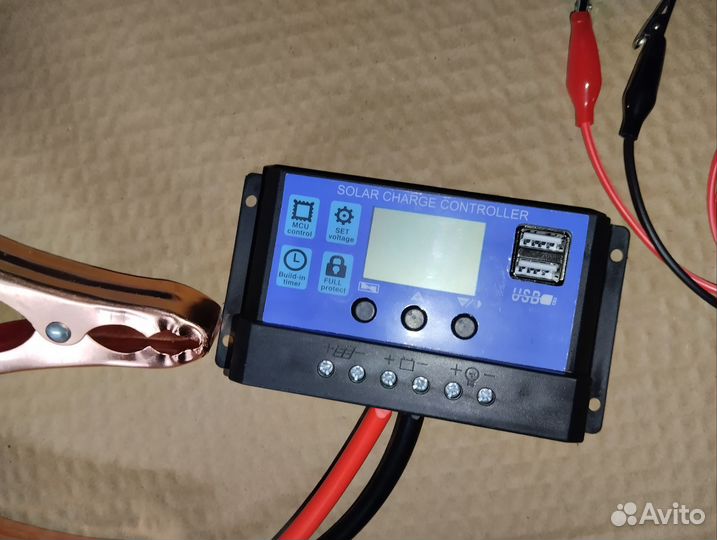 Зарядка для аккумулятора на солнечной батарее