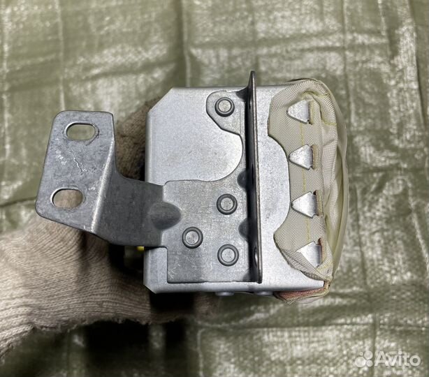 Подушка безопасности в торпедо Skoda Fabia 2001