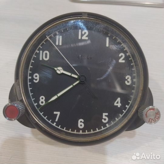 Танковые часы