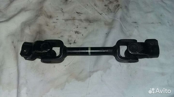 Карданчик рулевого вала на Митсубиси Паджеро 3