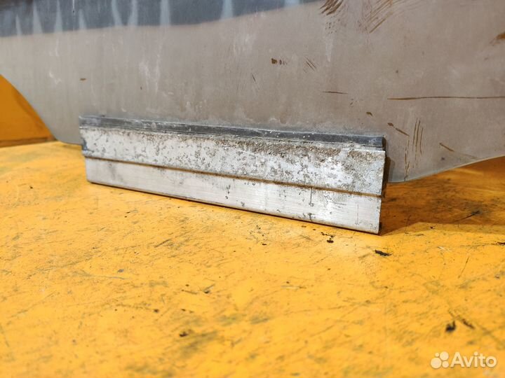 Стекло заднее левое для Opel Vectra B