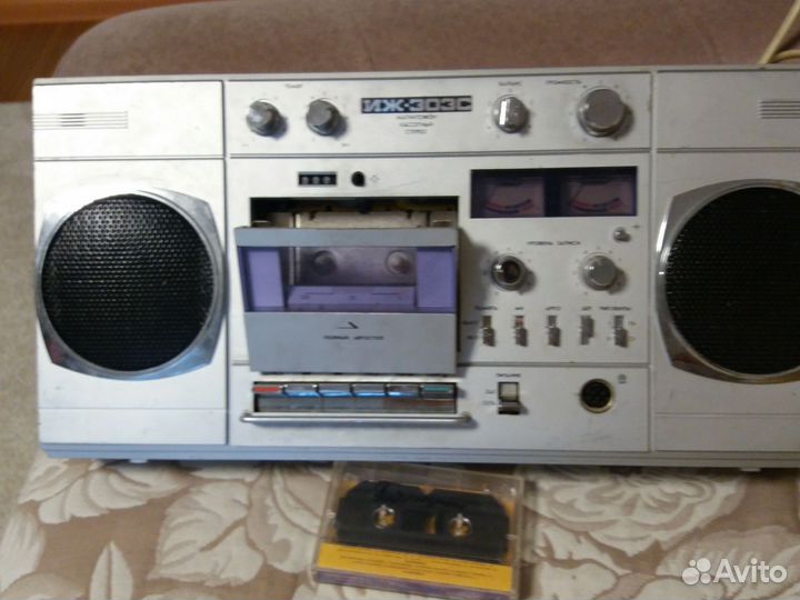 Магнитофон