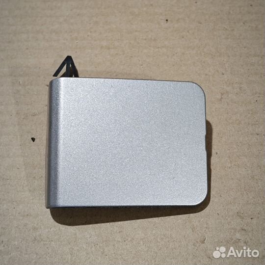 Заглушка буксировочная передняя Nissan Qashqai J10