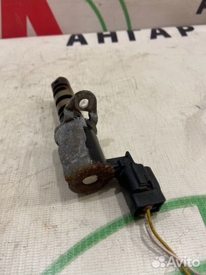 Клапан VVT-i Toyota Avensis T25 1zzfe 2008