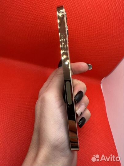 Корпус на iPhone 12pro