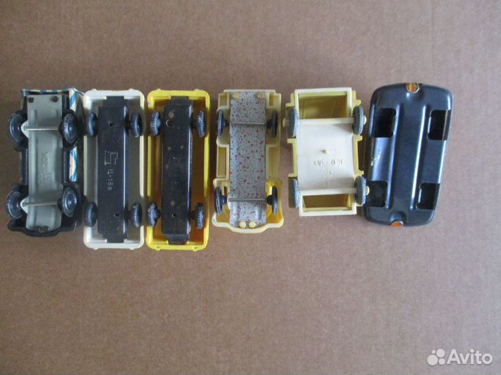 Игрушки СССР машинки, самолеты, металл, пластик