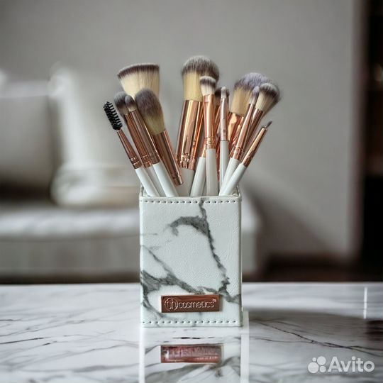 Набор кисточек для макияжа новый