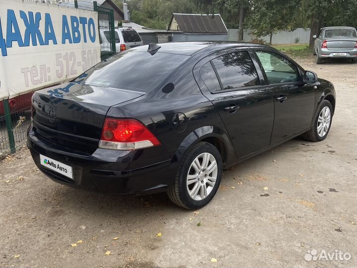 Opel Astra 1.6 МТ, 2011, 182 000 км