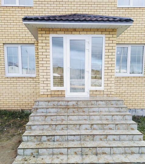 Дом 159,6 м² на участке 12 сот.