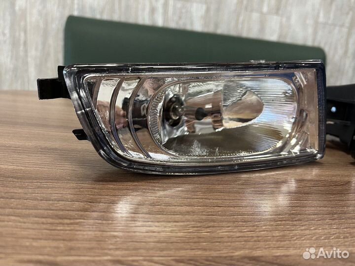 Противотуманные фары Honda Civic 4D (комплект)