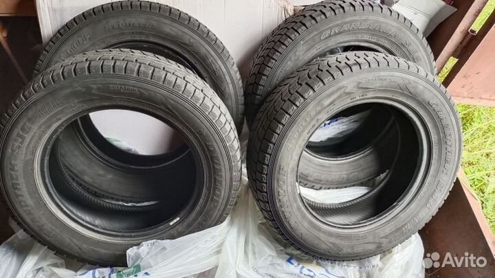 Dunlop Grandtrek SJ6 235/65 R17