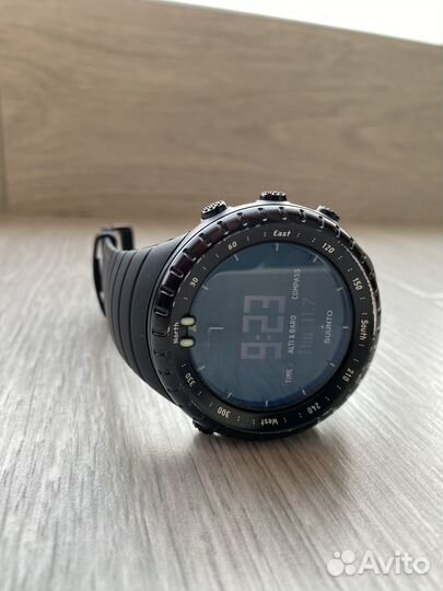 Suunto core all black