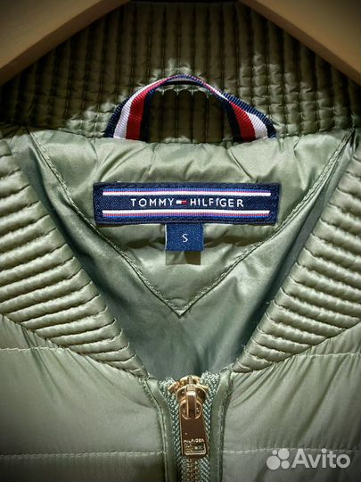 Tommy hilfiger пуховик женский