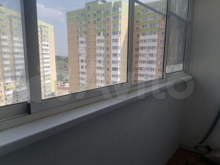 2-к. квартира, 72 м², 10/16 эт.
