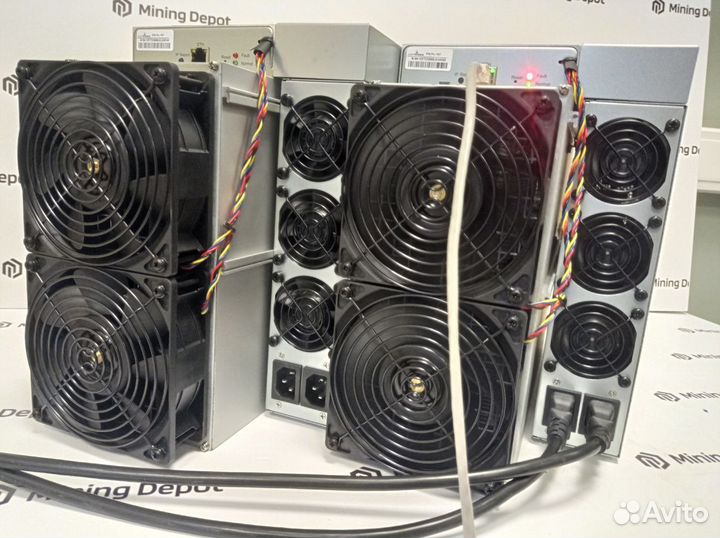 Antminer Bitmain S19 Pro 110th