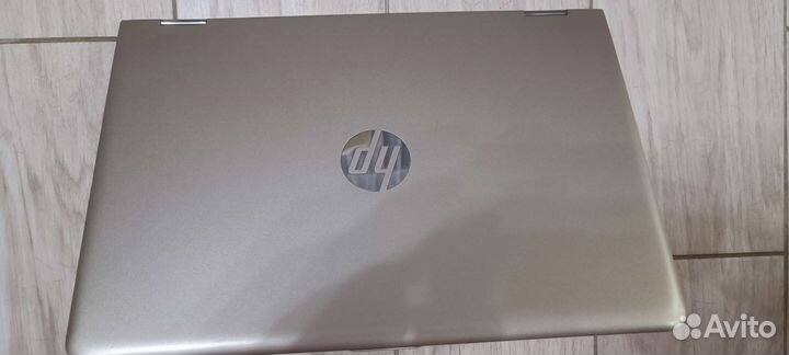 Ноутбук с сенсорным экраном