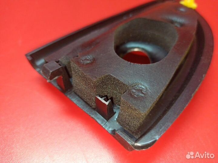 Уголок двери внутренний передний правый Hyundai