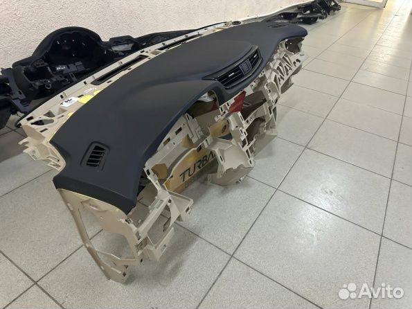 Панель передняя Nissan X-Trail T-32