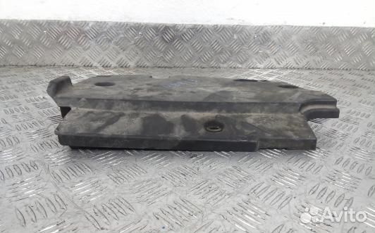 Защита двигателя верхняя toyota RAV 4 ZCA2 (4BR13H