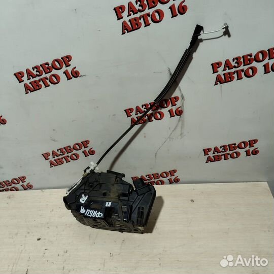 Передний правый замок двери Skoda Fabia 2