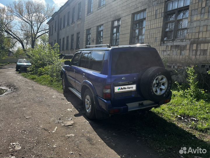 Nissan Patrol 2.8 МТ, 1998, 321 404 км
