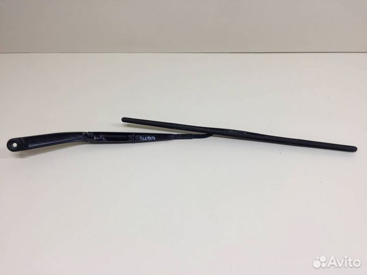 Поводок стеклоочистителя передний левый Kia K5 DL3