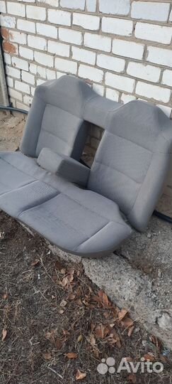Задние сидения ауди 80 б3