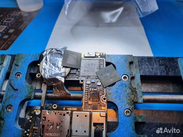 Разблокировка и сложная пайка телефонов