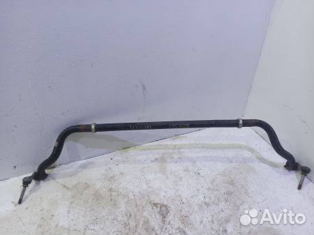 Стабилизатор передний