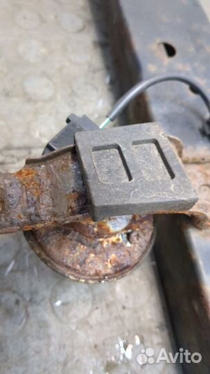 Усилитель бампера передний Toyota RAV 4