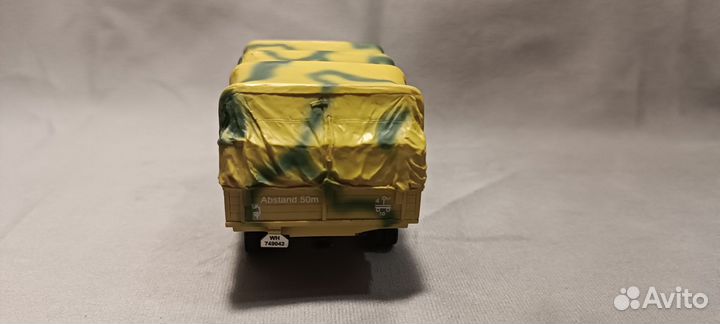 Модель автомобиля Ford V3000S Ручная работа 1/43