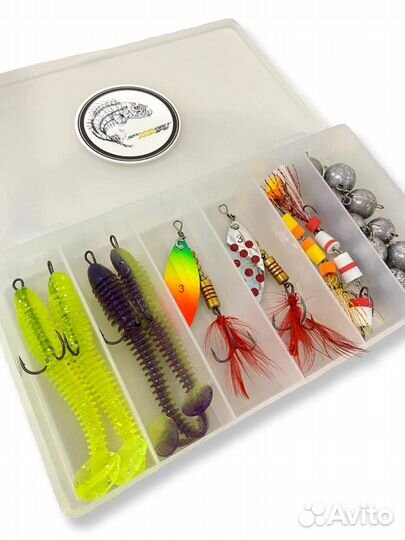 Набор с приманками Lucky John для рыбалки
