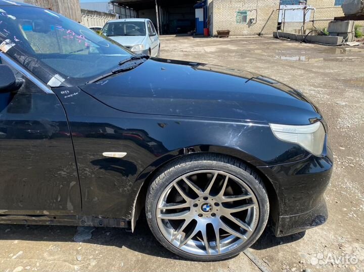 Крыло переднее правое BMW E60 цвет 475/9