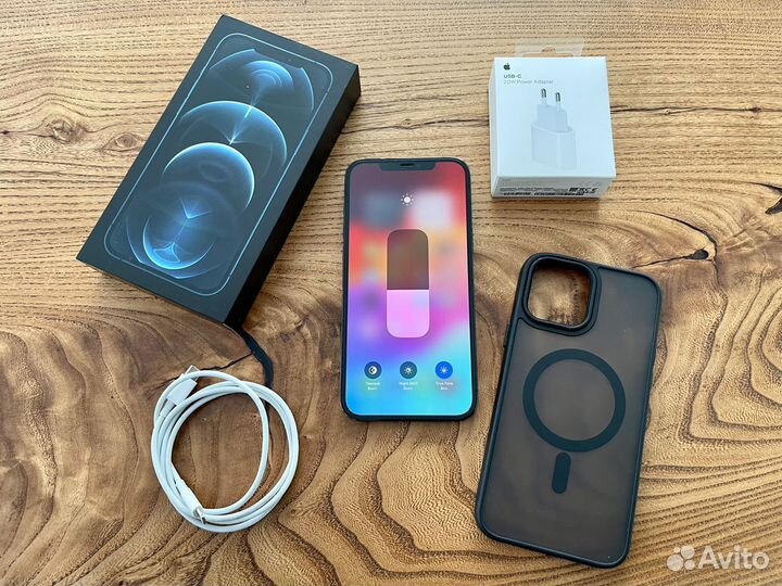 iPhone 12 Pro Max, 256 ГБ