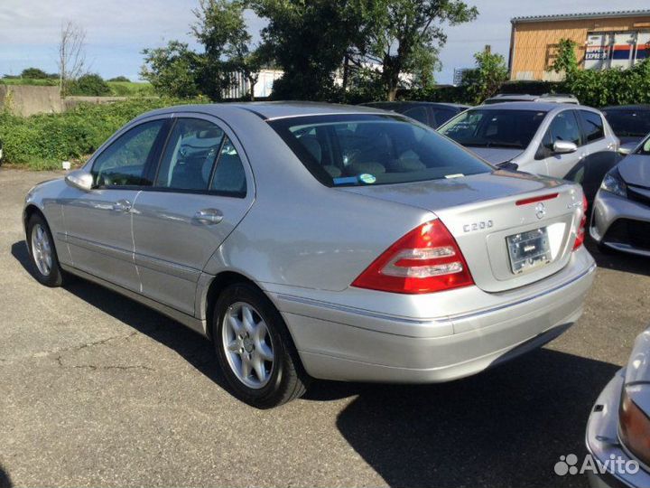 Авто на разбор Mercedes-Benz C-Class W203 271.940