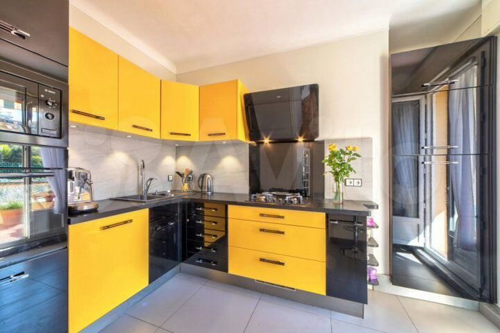 3-к. квартира, 80 м², 5/15 эт.