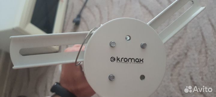 Кронштейн для проектора потолочный Kromax projecto