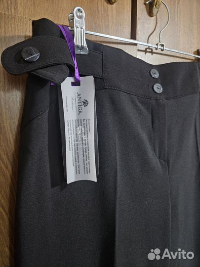 Бриджи черные 50р